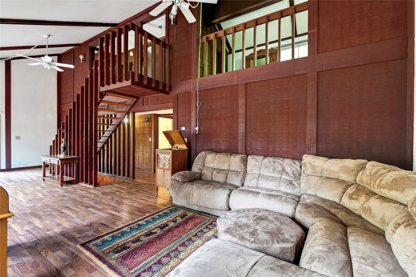 Seller financing available! All furnishings and appliances - photo 10