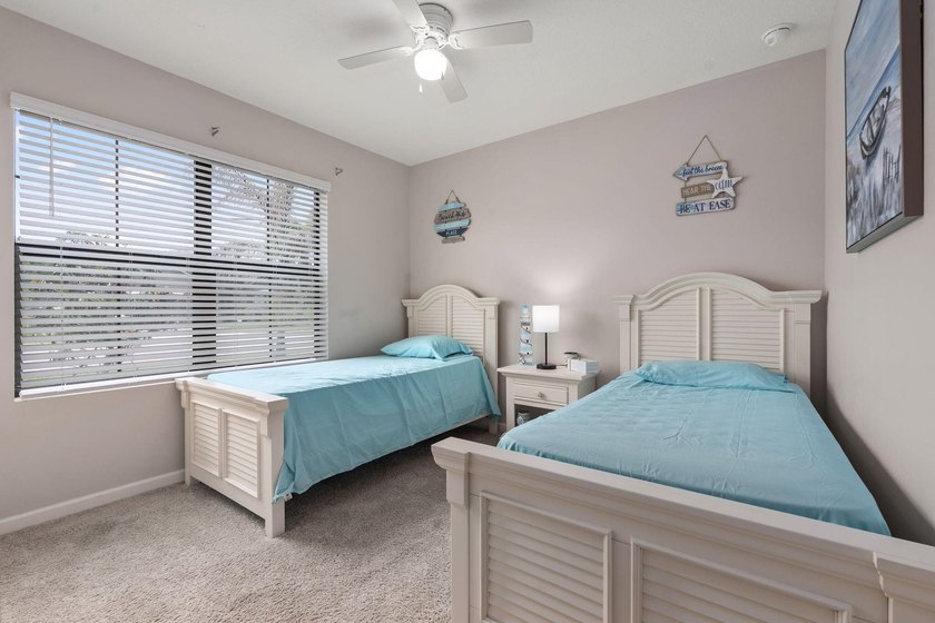 Welcome to this stunning spacious Cali model home located in the - photo 26