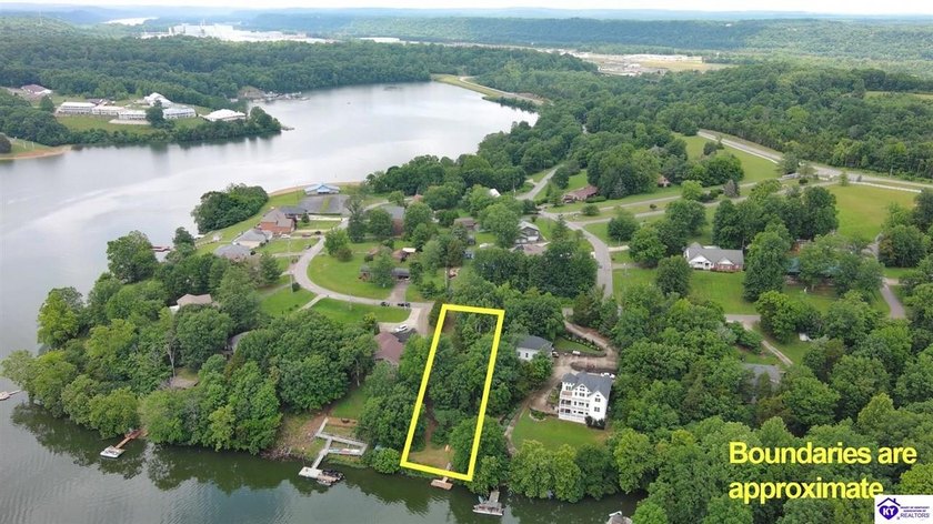 Build your dream home on this beautiful lot on Doe Valley Lake! - photo 3