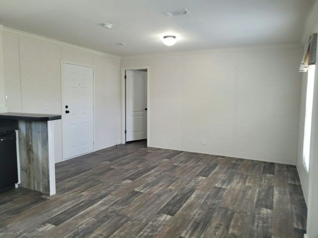 Own your own home in a quiet, well-maintained neighborhood! This - photo 3
