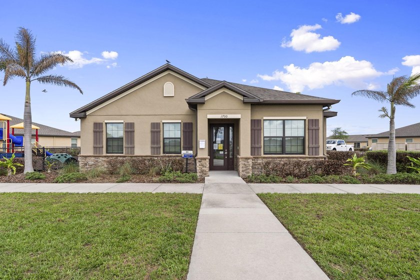 Welcome to this stunning spacious Cali model home located in the - photo 43