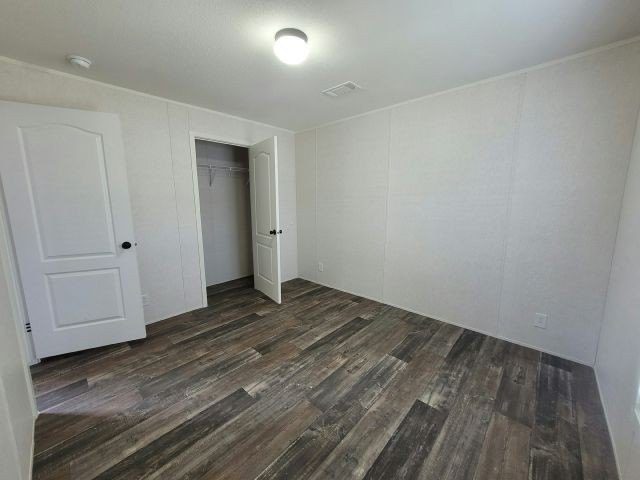 Own your own home in a quiet, well-maintained neighborhood! This - photo 4