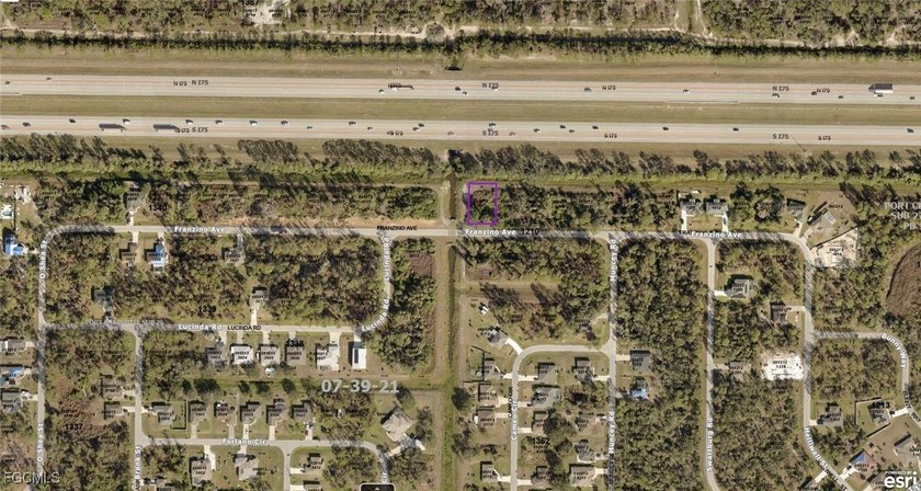 No HOAs with fees or deed restrictions or CDDs. Not on the North - photo 2