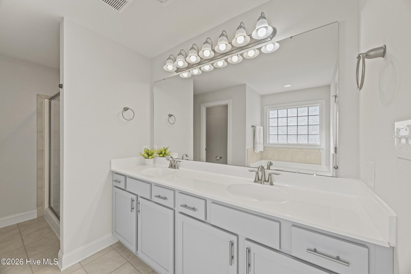 Move-in ready and full of thoughtful upgrades, this 4-bedroom, 2 - photo 22