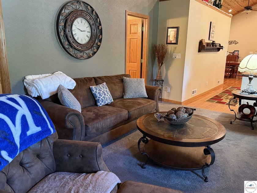 Looking for that optimal full-time home or weekend retreat? This - photo 6
