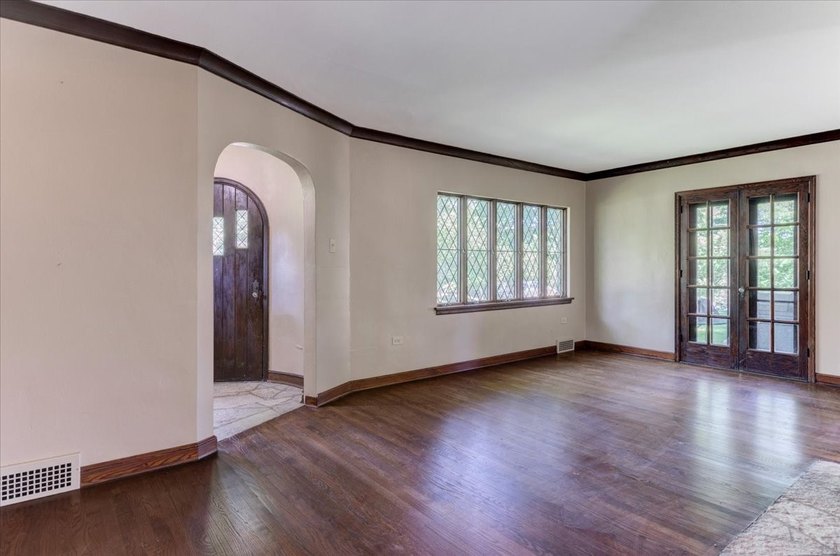 Architectural Gem with Timeless Tudor Charm! Fall in love with - photo 10