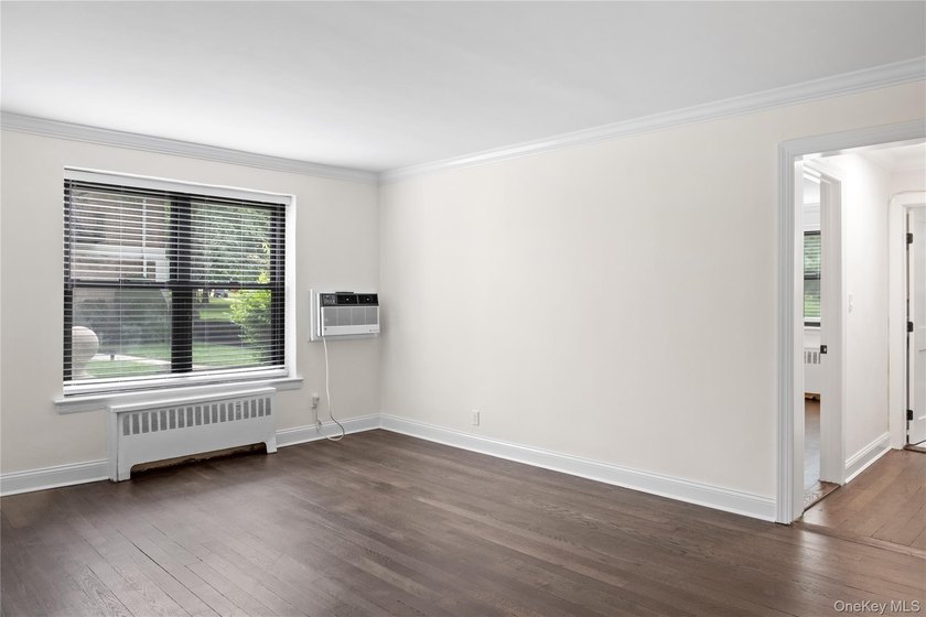 Step into this beautifully renovated 1-bedroom home and enjoy - photo 7