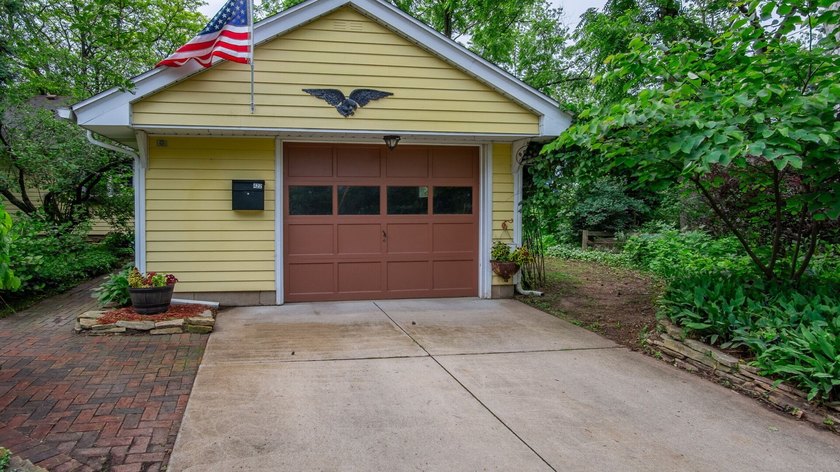 This is your chance to own a meticulously well cared for home on - photo 4