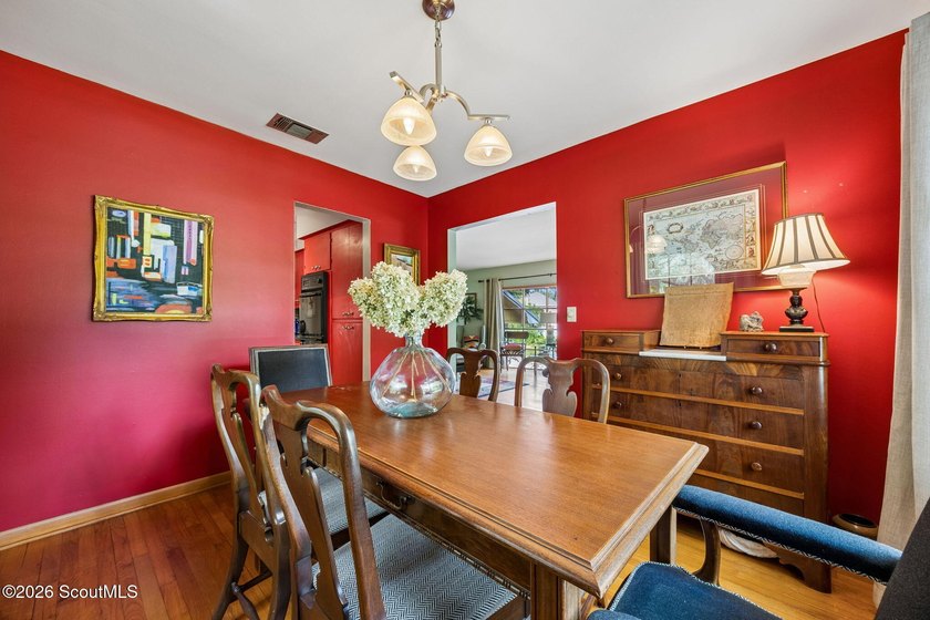Welcome to 711 Mildred Avenue in historic St. Marys - a charming - photo 17