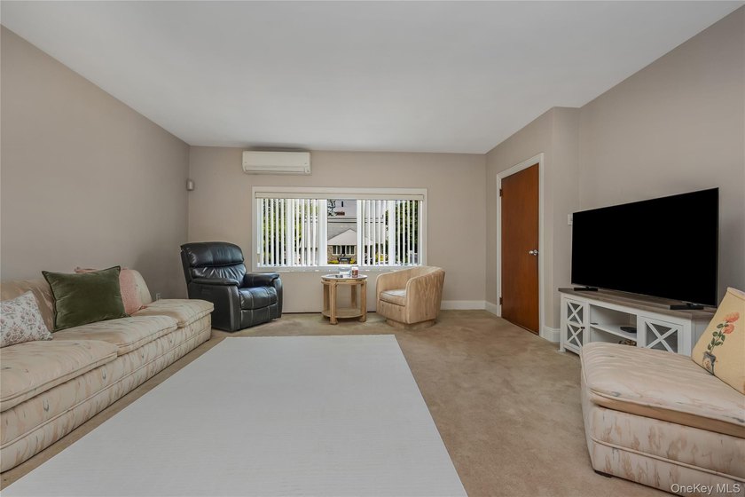 A Rare Opportunity w/ Plenty of Space, Flexibility, and Income - photo 4