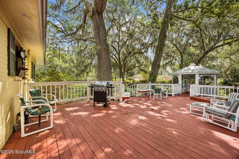 Welcome to 711 Mildred Avenue in historic St. Marys - a charming - photo 36