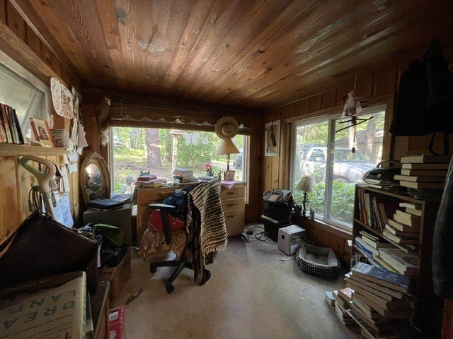 Escape to the Northwoods with this charming 2-bedroom, 1-bath - photo 10