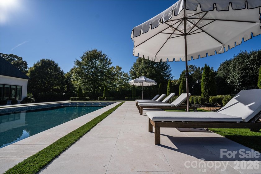 Designed to bring people together, this exceptional custom home - photo 4