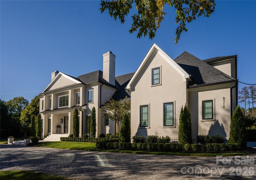 Designed to bring people together, this exceptional custom home - photo 6