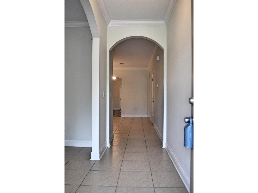 Welcome to an instant income-producing opportunity in the - photo 4