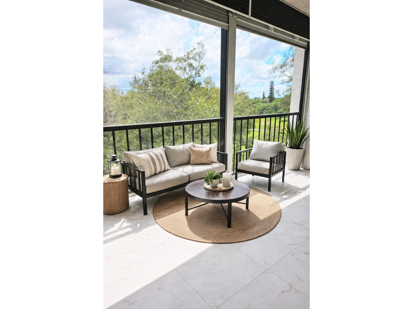 55+ golf course community. This light-filled home features a - photo 6