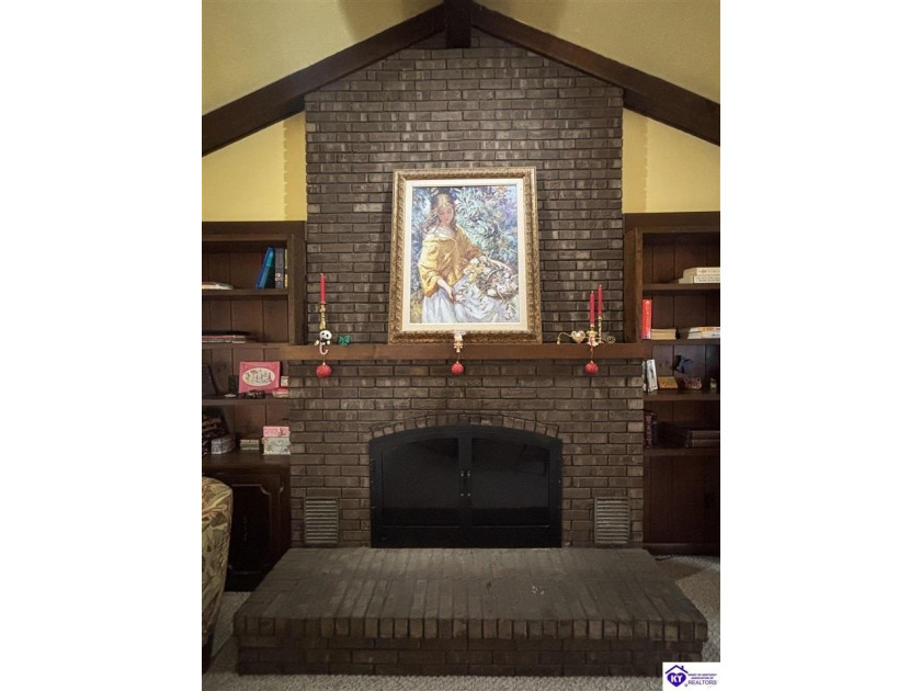 This inviting 3 bedroom, 1.5 bath home offers comfort, character - photo 10