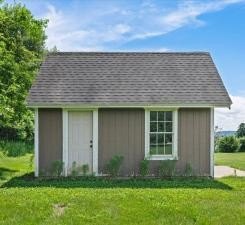 Finished lot ready for your Lake Pepin View Home. Surrounded by - photo 8