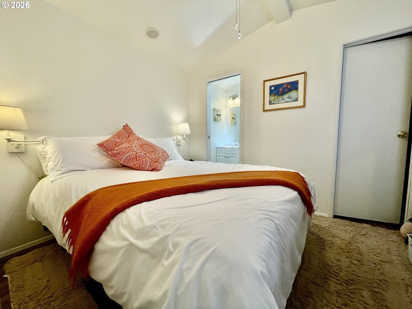 Enjoy coastal living with Pacific Ocean views from this - photo 13