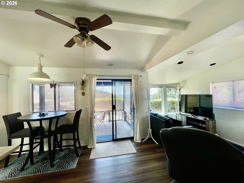 Enjoy coastal living with Pacific Ocean views from this - photo 28