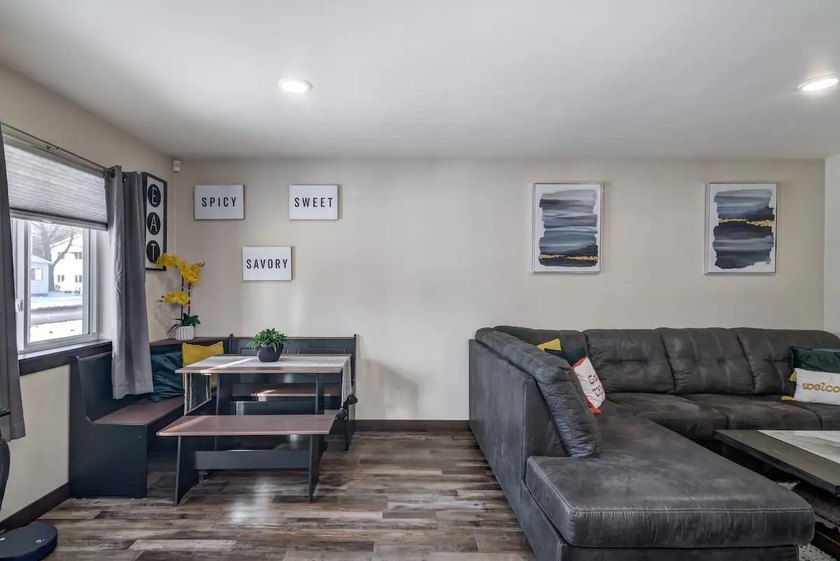 Check out this newer built, move in ready home. This 2 bed, 1 - photo 3