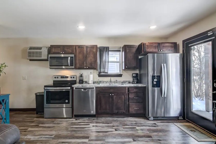 Check out this newer built, move in ready home. This 2 bed, 1 - photo 5