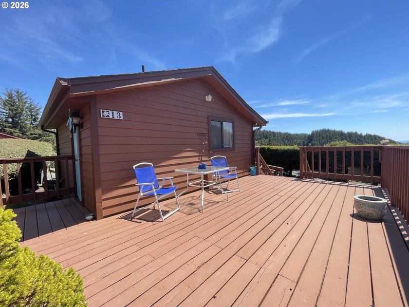 Enjoy coastal living with Pacific Ocean views from this - photo 37