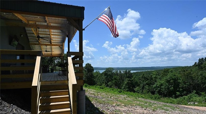 This is a Woodhaven Wonder with amazing year round Lake views - photo 43