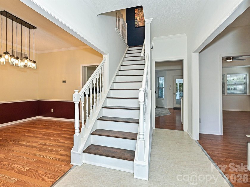 Imagine relaxing on your oversized, covered back deck - photo 4
