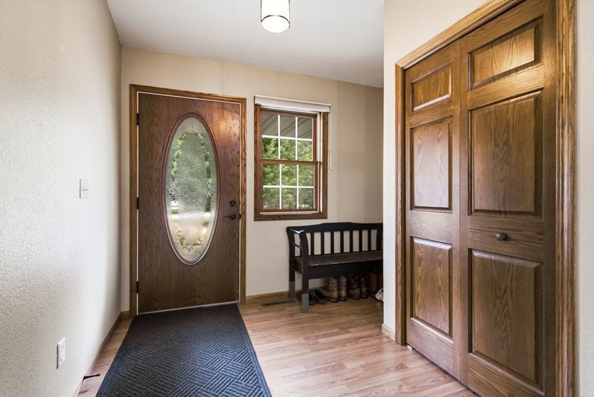 Great opportunity to live in a desirable area of Strum WI! This - photo 2