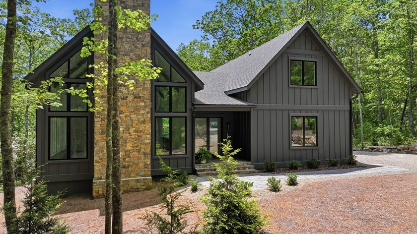 Welcome to an extraordinary new construction home in the - photo 3