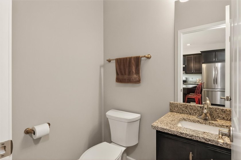 Luxury, comfort, and convenience. Welcome to 159 N Plymouth: a - photo 18