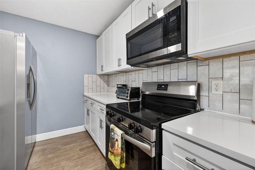 Welcome to 5810 Venetian Blvd NE-a beautifully reimagined - photo 6