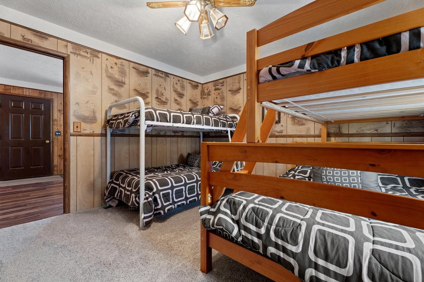 Enjoy northern Michigan living in this well-maintained 3-bedroom - photo 43