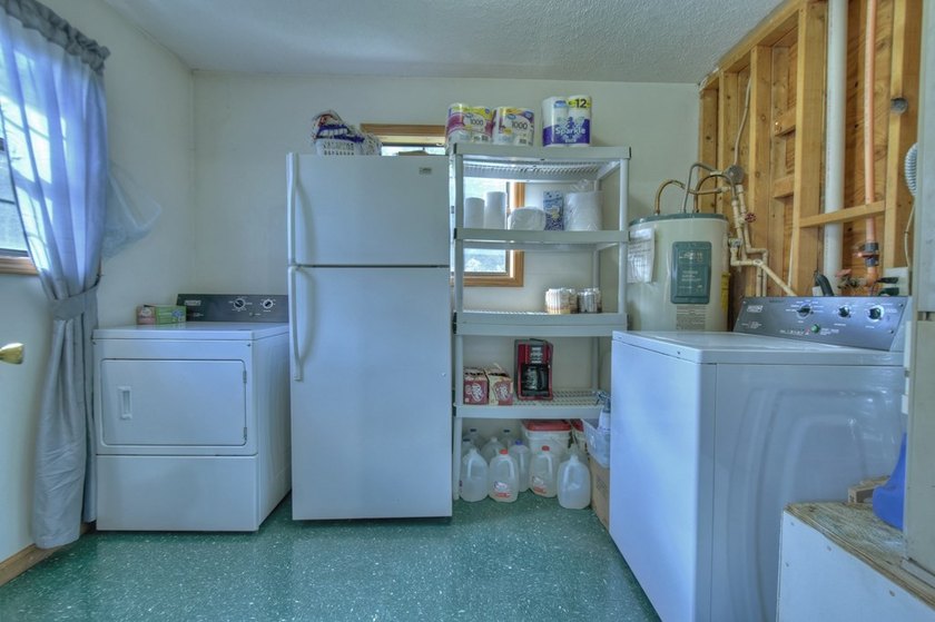 Exceptional investment opportunity! This established Personal - photo 43