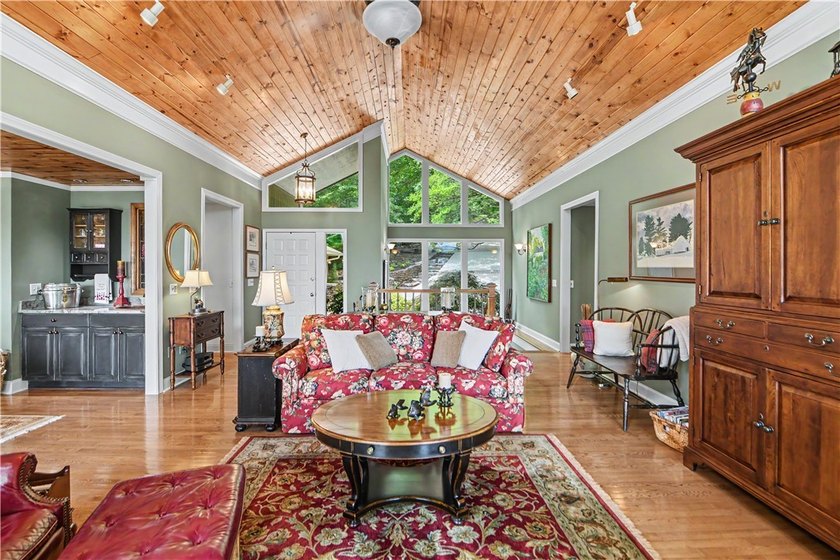 SPECTACULAR YEAR-ROUND WATER VIEWS of Lake Keowee from all of - photo 10