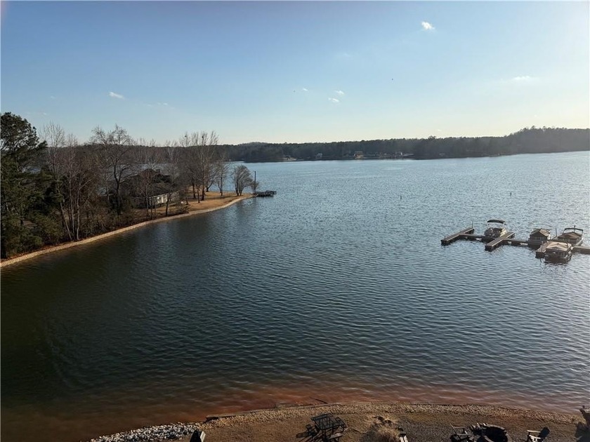 Gorgeous water views you can either wake up with or unwind with - photo 2