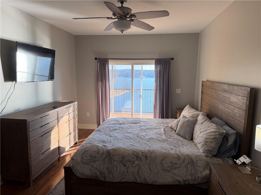 Gorgeous water views you can either wake up with or unwind with - photo 5