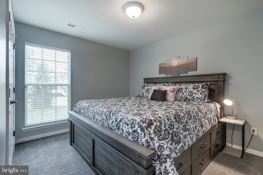 Welcome to your furnished Lake Anna getaway in the sought-after - photo 33