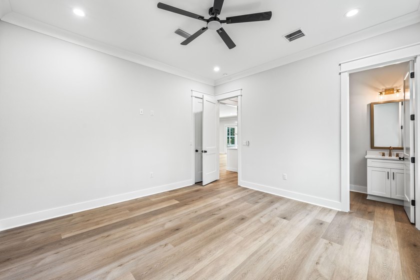 Seller offering $15,000 incentive towards closing cost or rate - photo 36