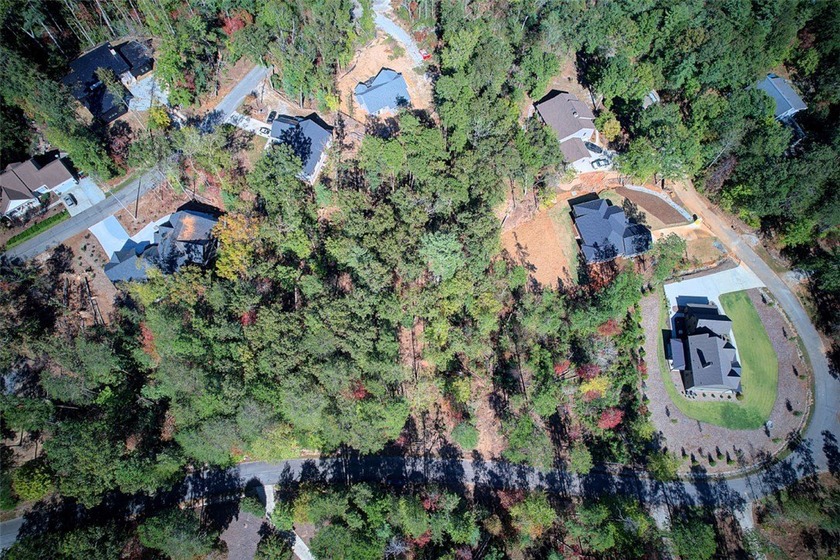 Nestled in the serene Keowee Bay subdivision, this exceptional - photo 11