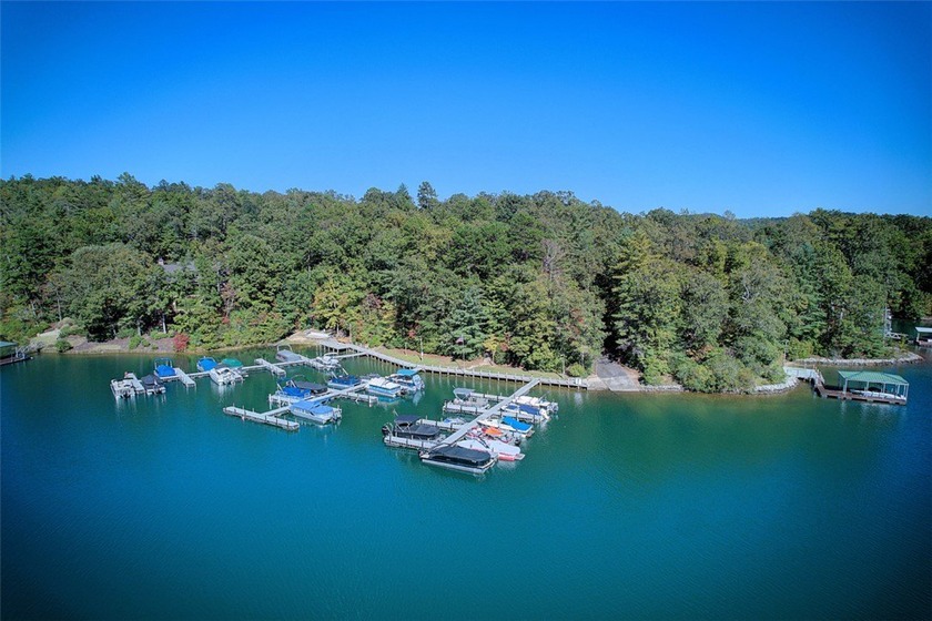 Nestled in the serene Keowee Bay subdivision, this exceptional - photo 28