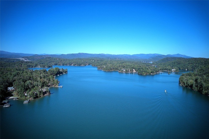 Nestled in the serene Keowee Bay subdivision, this exceptional - photo 39