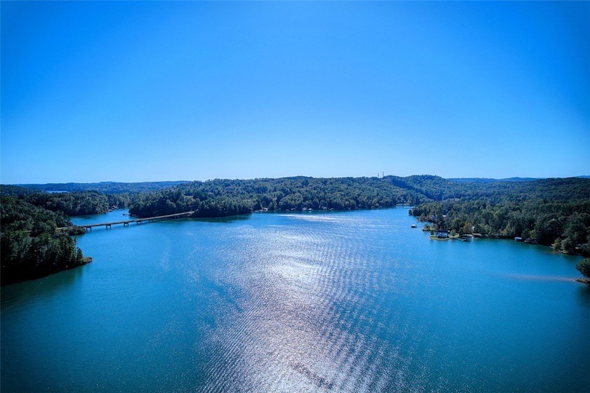 Nestled in the serene Keowee Bay subdivision, this exceptional - photo 41