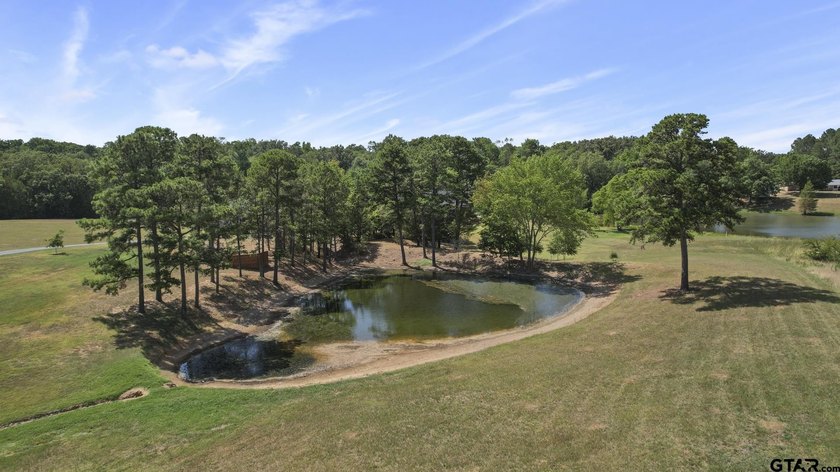Beautiful waterfront lot on lake Bob Sandlin. Fabulous site for - photo 4
