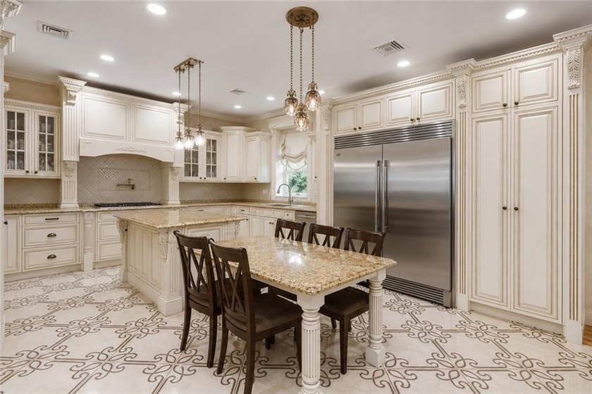 Welcome to 2117 East 73rd Street, a one-of-a-kind Center Hall - photo 6