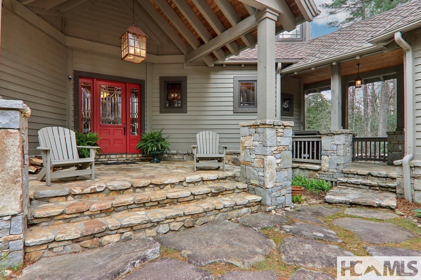 Discover a remarkable residence that embodies timeless mountain - photo 7