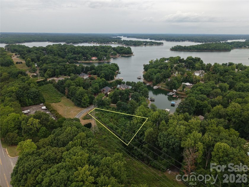 What a great opportunity to own and build on Beautiful Lake - photo 2