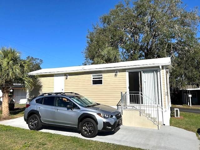 This cozy, fully furnished 1-bedroom, 1-bathroom home is the - photo 9