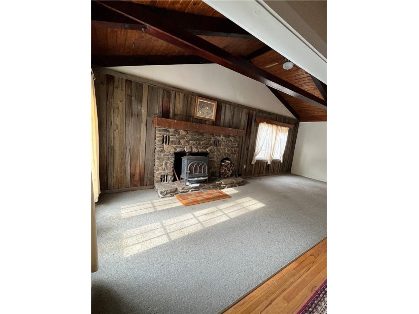 River Song Cottage Tucked into a peaceful setting. This classic - photo 13